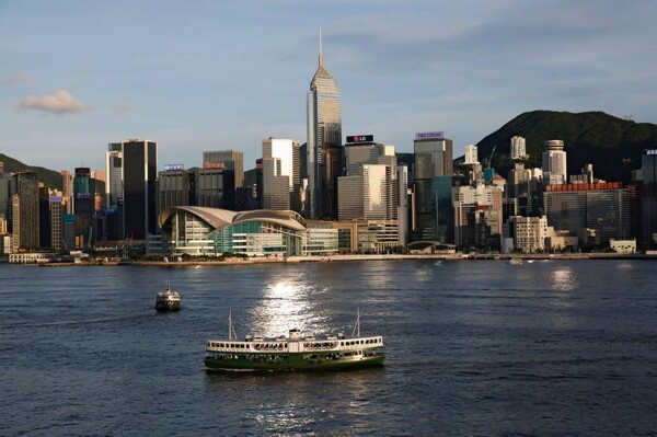 Hong Kong Home Prices Rise for Sixth Straight Month